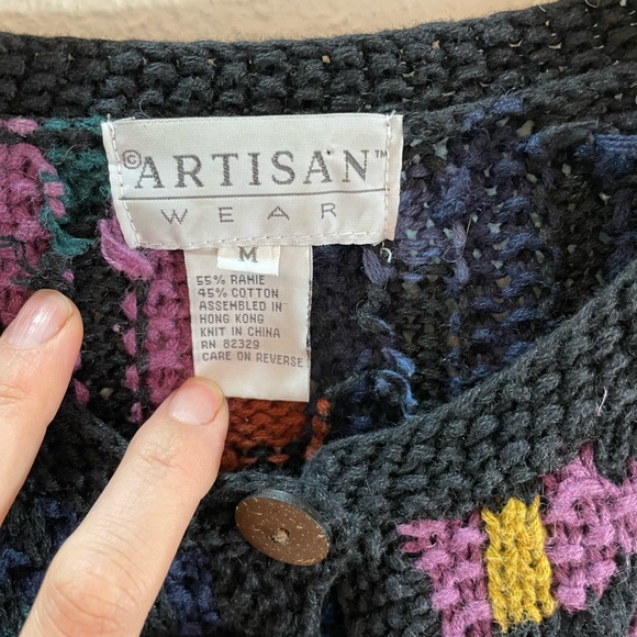 Abstract Art to Wear Cotton/Ramie Rainbow 🌈 Knit Sweater Size M - Picture 3 of 7